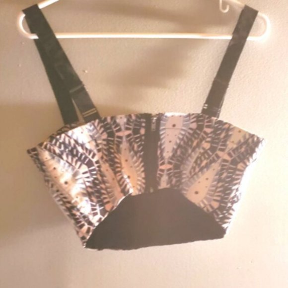 Workout Set Top and Legging - Picture 6 of 7